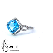 Load image into Gallery viewer, 14kt white gold blue topaz and Diamond ring