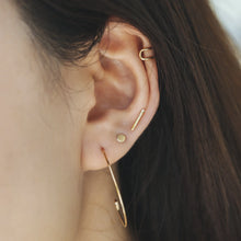 Load image into Gallery viewer, GOLD BAR STUD EARRINGS