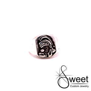 Signet Sterling silver ring with hand carved gruff