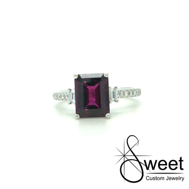 14KT WHITE GOLD GARNET AND DIAMOND RING