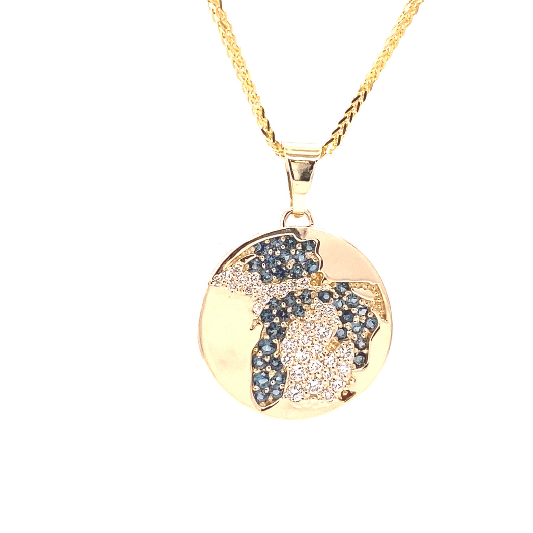 14kt YG DISC PENDANT WITH RAISED STATE OF MI FEATURING PAVE SET ROUND BRILLIANT CUT DIAMONDS .14CTTW F IN COLOR VS IN CLARITY.