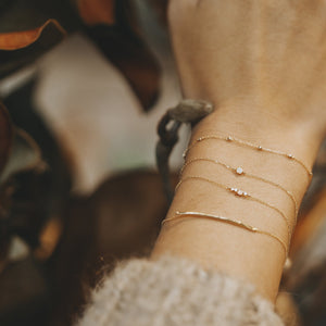 14kt yellow gold tiny dots bracelet