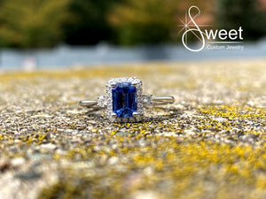 SAPPHIRE AND DIAMOND EMERALD CUT RING