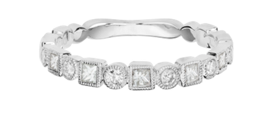 one 14kt white gold ring alternating shapes of diamonds square  / circle with milgrain.